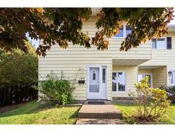 145 Woodhaven DR  Saint John, NB E2K 4M3