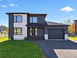 4 Francfort CRES  Moncton, NB E1G 5W6