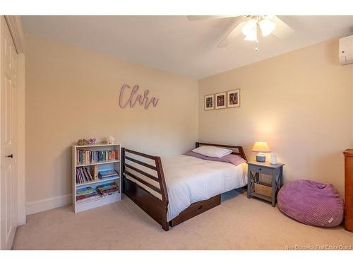 215 Kimble Dr, Fredericton, NB 