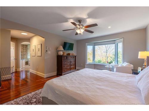 215 Kimble Dr, Fredericton, NB 