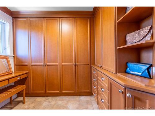 215 Kimble Dr, Fredericton, NB 
