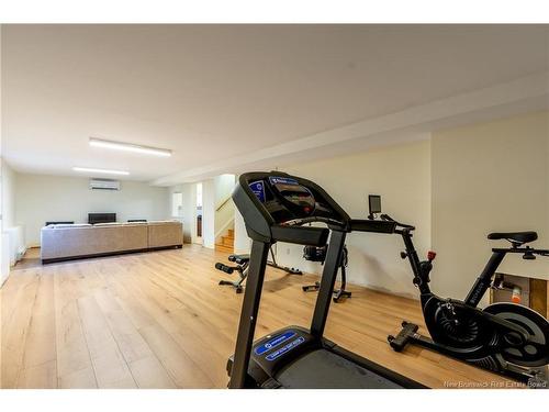 215 Kimble Dr, Fredericton, NB 