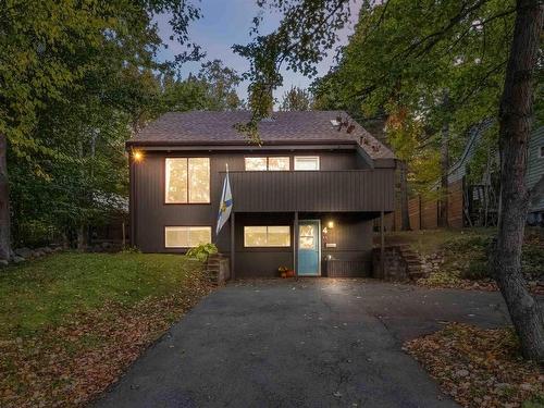 4 Lynn Road, Halifax, NS 