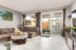 #12-285 Harewood Rd Nanaimo, BC V9R 2Z1