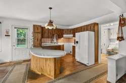 Kitchen - 
