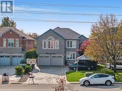 5054 TERRY FOX WAY  Mississauga, ON L5V 1R7