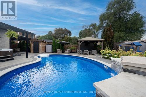 2223 Belfast Crescent, Mississauga, ON 