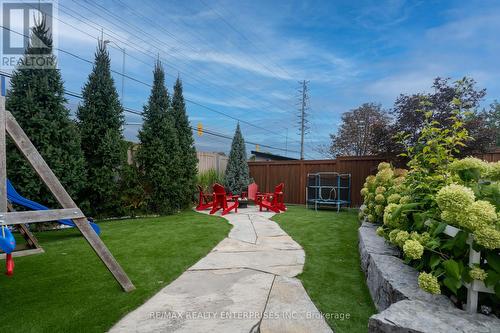 2223 Belfast Crescent, Mississauga, ON 