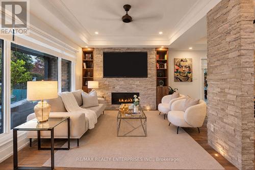 2223 Belfast Crescent, Mississauga, ON 