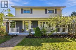 66 SKYLINE Drive  Dundas, ON L9H 3S6
