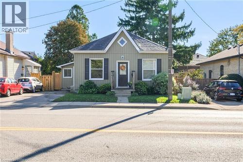 191 ST. PAUL Avenue  Brantford, ON N3T 4G6