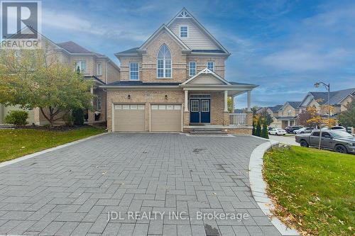 103 HEREFORDSHIRE CRESCENT  Newmarket, ON L3X 3K8
