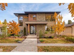9235 148 ST NW  Edmonton, AB T5R 1A4