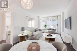 507 - 388 BLOOR STREET E Toronto, ON M4W 3W9