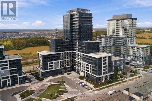 402 - 3220 WILLIAM COLTSON AVENUE  Oakville, ON L6H 7X9