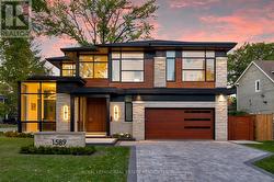 1589 GLENHILL CRESCENT  Mississauga, ON L5H 3C4
