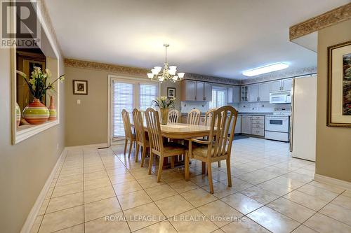 5 Pinecone Way E, Brampton, ON 