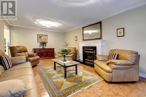 5 Pinecone Way E, Brampton, ON 