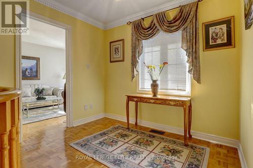 5 Pinecone Way E, Brampton, ON 
