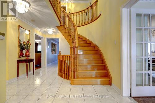 5 Pinecone Way E, Brampton, ON 