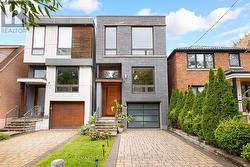 164 ALDWYCH AVENUE Toronto, ON M4J 1X6