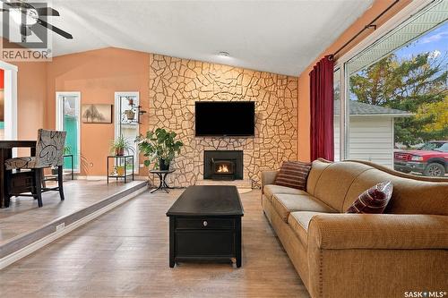 59 Button Bay, Regina, SK 