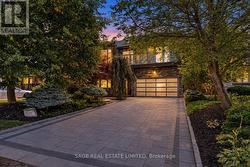 79 FISHLEIGH DRIVE Toronto, ON M1N 1H3
