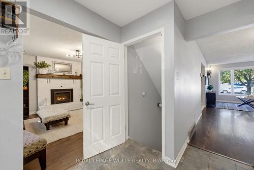 74 Stirling Macgregor Drive, Cambridge, ON 