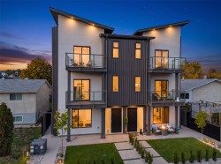 1-777 Coopland Crescent  Kelowna, BC V1Y 2V2