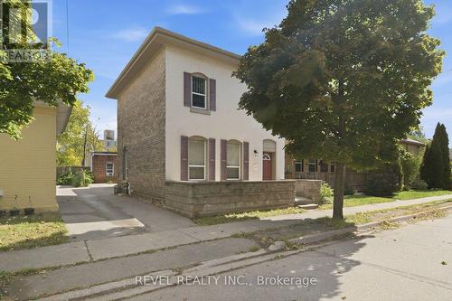 97 QUEEN STREET  Brantford, ON N3T 3C1