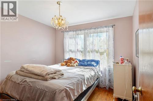 66 Walter Avenue N, Hamilton, ON 