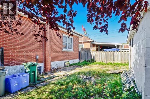 66 Walter Avenue N, Hamilton, ON 