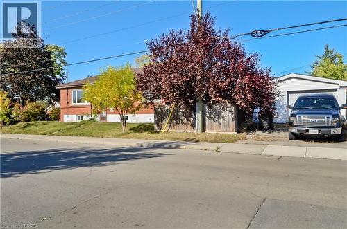 66 Walter Avenue N, Hamilton, ON 
