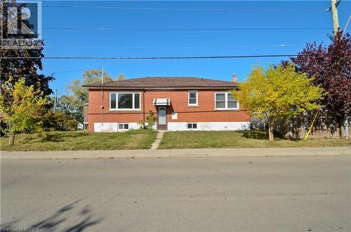 66 Walter Avenue N, Hamilton, ON 