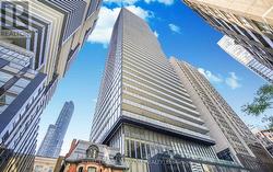4305 - 15 GRENVILLE STREET  Toronto, ON M4Y 1A1