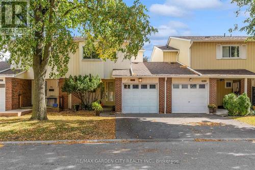 82 - 5045 PINEDALE AVENUE  Burlington, ON L7L 5J6