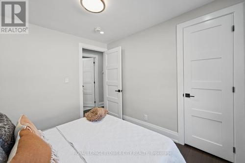 1812 Christopher Road, Mississauga, ON 