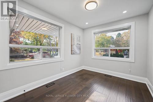 1812 Christopher Road, Mississauga, ON 