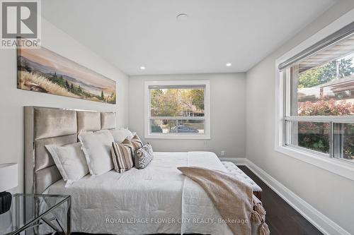 1812 Christopher Road, Mississauga, ON 