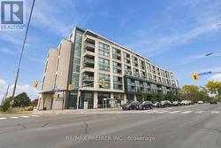 407 - 2522 KEELE STREET Toronto, ON M6L 0A2