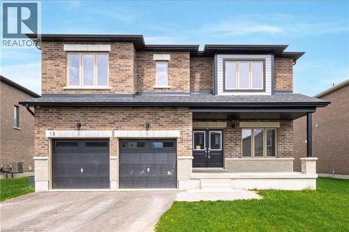 15 BIRD Street  Simcoe, ON N3Y 0G8