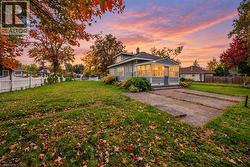 42 CAMBRIDGE Road E Crystal Beach, ON L0S 1B0