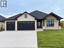 3562 PAUL CRESCENT Plympton-Wyoming, ON N0N 1E0