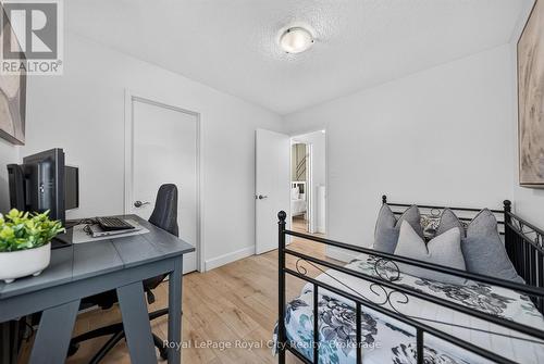 24 Brookfield Crescent, Kitchener, ON 