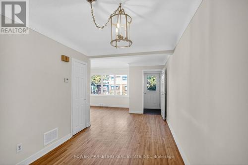 528 Mutual Street, Ottawa, ON 