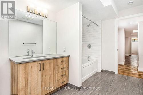 1402 Mayview Avenue, Ottawa, ON 