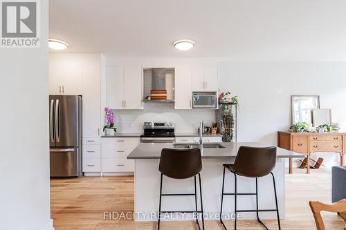1402 Mayview Avenue, Ottawa, ON 