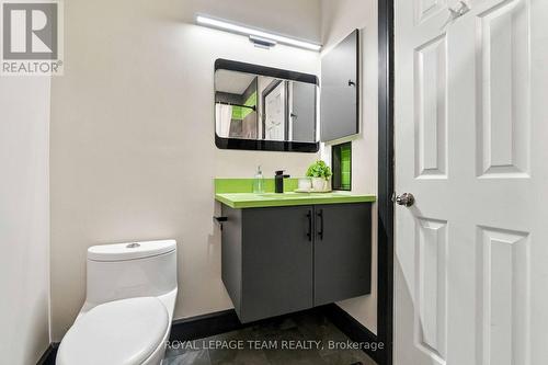 68 Woodbury Crescent, Ottawa, ON 