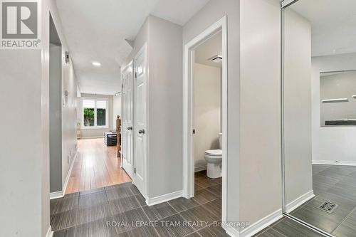68 Woodbury Crescent, Ottawa, ON 