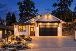 2029 Oakhill Pl Duncan, BC V9L 0J2